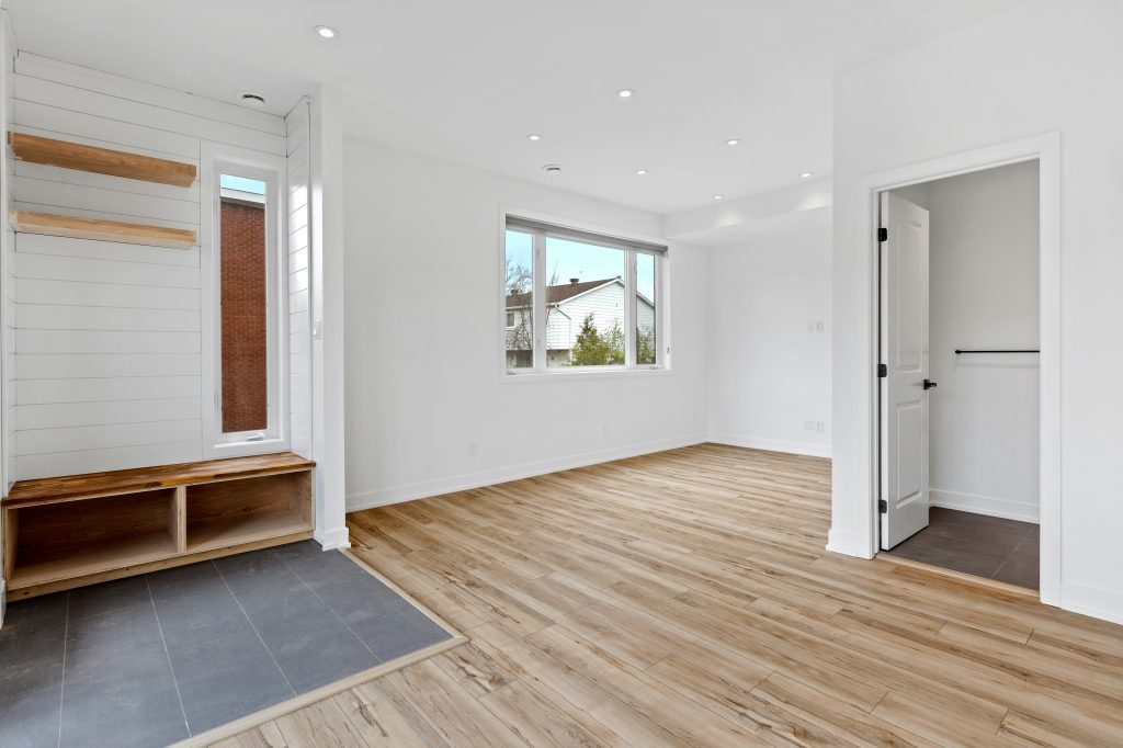 vacant property staging